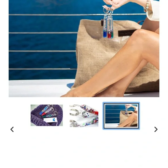 COPY - Glitter keychains set of three by Blu Butterfly. 🦋 - Picture 4 of 5